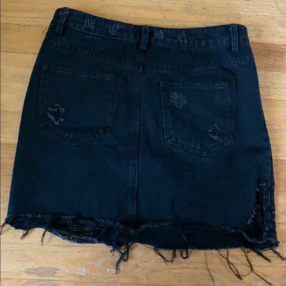 IVIVI black distressed denim skirt size M - Picture 5 of 5